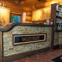 Rezeption vom Tischler - Tischlerei Alois Buchsteiner - Woodridge Werfenweng